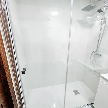Apartament Cozy And Bright Flat With Pool
