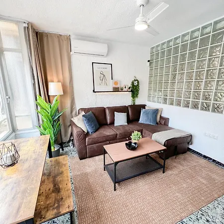 Cozy And Bright Flat With Pool